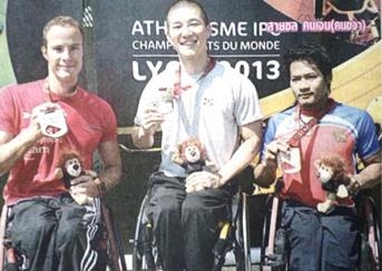 สายชล คนเจน นักวีลแชรื ทีมชาติไทย ได้เหรียญทองแดง ประเภทวีลแชร์ 800 เมตร T54