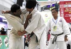 DESPITE being blind, Murugan Kumar emerged champion in the men’s 55–66kg weight category in the 13th Eagle Cup XIII Judo Championship.