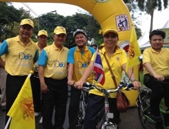 ขบวนคนพิการซ้อมปั่นเพื่อพ่อ BIKE FOR DAD