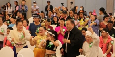 พิษณุโลก “จุติ” เปิด SOFT POWER “พลังละมุนแสดงความสามารถทางสติปัญญา” 17 จังหวัดภาคเหนือ สนุกสนานคึกคัก