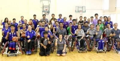 โหมโรงนักกีฬาคนพิการบุกอิเหนา