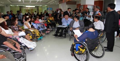 จังหวัดยโสธร ประชาสัมพันธ์คัดเลือกคนพิการต้นแบบ ประจำปี 2561