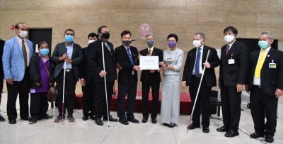 กมธ.พัฒนาสังคมส.ว.รับหนังสือสมาคมคนพิการ