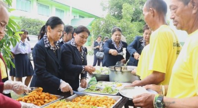 จังหวัดสระบุรี จัดเลี้ยงอาหารพระราชทานโครงการน้ำพระทัยพระราชทาน