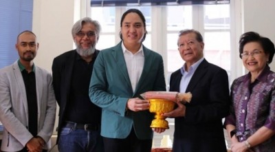 รายการ"ร้องได้ให้ล้าน" ได้จัดโครงการพิเศษ "ร้องได้ให้บุญ" ขึ้น เพื่อนำเงินที่แข่งขันได้ไปมอบให้กับมูลนิธิอนุเคราะห์คนหูหนวกในพระบรมราชินูปถัมภ์