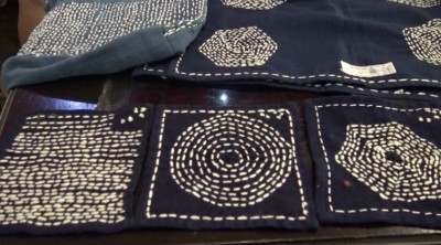 ทึ่ง! ปักผ้าซาซิโกะ ผลงานจากผู้พิการทางสายตา 6 คนแรกของไทย!