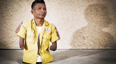 'น้าโต๊ด' กู้ภัยไร้แขนขา หัวใจเทวดา