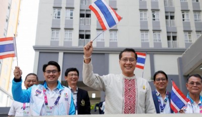 "วีระศักดิ์"เยี่ยมให้กำลังใจนักกีฬาคนพิการที่กรุงจาการ์ต้า
