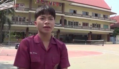 นายอุ้มบุญ หมายขาว หรือ น้องอุ้ม อายุ 17 ปี  นักศึกษาภาควิชาการพัฒนาระบบสารสนเทศคอมพิวเตอร์ เทอม4 (โรงเรียนอาชีวะพระมหาไถ่)
