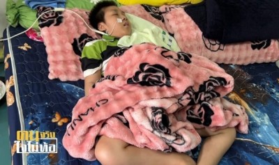 “วิว” ลูกพิการตั้งแต่เกิด หมอบอกอยู่ได้ 5 ปี สู้ขายส้มตำหารายได้เลี้ยงลูกมา 12 ปีแล้ว ไม่ว่าลูกจะเป็นยังไง แม่พร้อมดูแลตลอดไป!