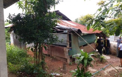 ชีวิตสุดน่าเวทนา 2 สามีภรรยาพิการ ที่รอการช่วยเหลือ กินข้าวบูดเน่าในหม้อข้าวที่มีกลิ่นเหม็นบูด