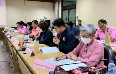 รองพ่อเมืองสุพรรณฯ ประชุมส่งเสริมและพัฒนาคุณภาพชีวิตคนพิการ