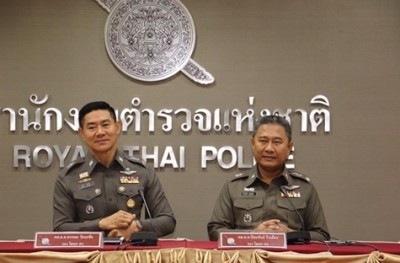 ที่สำนักงานตำรวจแห่งชาติ (ตร.) พล.ต.ต.ทรงพล วัธนะชัย รองโฆษกสำนักงานตำรวจแห่งชาติ กล่าวถึงกรณีที่นายธวัชชัย ไทยเขียว รองปลัดกระทรวงยุติธรรม แสดงความเห็นแย้งกับ พล.ต.ท.ศานิตย์ มหถาวร