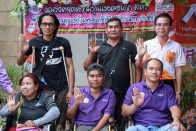 สระแก้ว เดินรณรงค์ลดความรุนแรงต่อเด็ก สตรี และครอบครัวในพื้นที่รับผิดชอบ