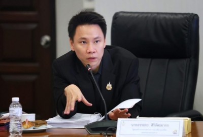 อรรถกร’ ซัด ‘ธนเดช’ ใส่ร้าย ปมโควตาหวยคนพิการ ยันไม่มีสักใบ ขู่ฟ้องถ้าไม่หยุด