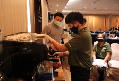 ไทยออยล์ สร้างงาน "บาริสต้า" ผู้พิการ