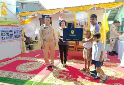 จังหวัดลพบุรีมอบบ้านตามโครงการสร้างที่อยู่อาศัยให้แก่ผู้พิการ ผู้ยากไร้ ผู้ด้อยโอกาส