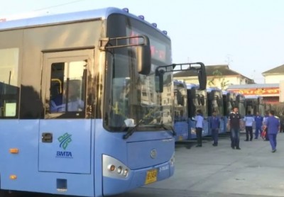 ขสมก. รับมอบรถเมล์เอ็นจีวีครบ 489 คัน