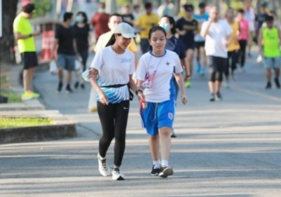 'เพื่อนพาวิ่ง' จุดนับพบสร้างมิตรภาพกับคนพิการ