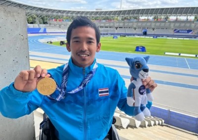 ซิ่งกระหึ่ม!! 'พงศกร-ชัยวัฒน์' คว้าทอง-ทุบสถิติโลกกรีฑาคนพิการที่ปารีส
