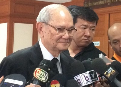'ประวิตร' ยันซื้อเรือดำน้ำ 1 ลำ โปร่งใสพร้อมชี้แจง