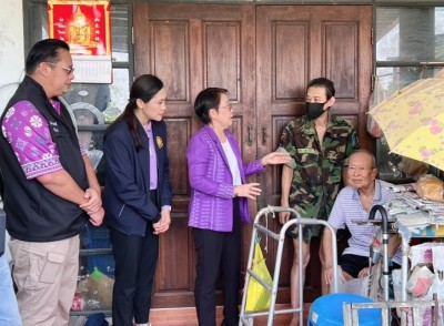 มูลนิธิหัวใจบริสุทธิ์ ลงพื้นที่ เติมกำลังใจ มอบรถเข็นวีลแชร์และอุปกรณ์ให้ผู้พิการและผู้ยากไร้