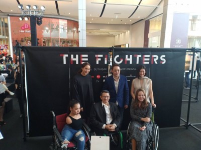 เปิดตัวนิทรรศการภาพถ่ายและหนังสือภาพถ่าย 'The Fighter Project’