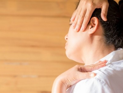 อุทาหรณ์ สายชอบยืดเส้น สาวเมกัน หวิดพิการ เพราะชอบหักคอ