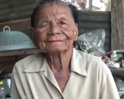 วอนช่วยยายอายุ 79 ปี พิการสายตาฐานะยากจน จ.สุโขทัย