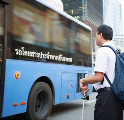 เผยผลสำรวจ "ป้ายรถเมล์พูดได้” ช่วยการเดินทางของผู้พิการทางสายตา