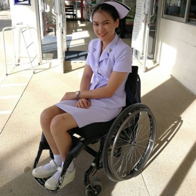 ชีวิตรันทด สาววัย 23 ถูกรถชนจนพิการ แฟนหนุ่มทิ้ง กัดฟันสู้ชีวิตจนถึงฝัน