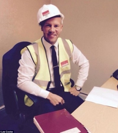 Lee Cooke ผู้จัดการบริษัทอสังหาริมทรัพย์