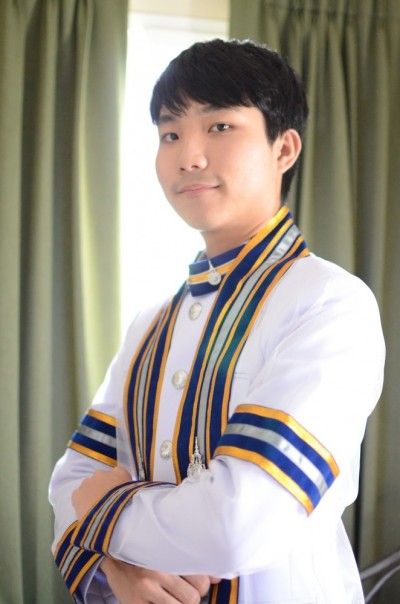 6 บัณฑิตพิการ มทร.ธัญบุรี "ความสำเร็จไม่ยากเกินความมุ่งมั่น