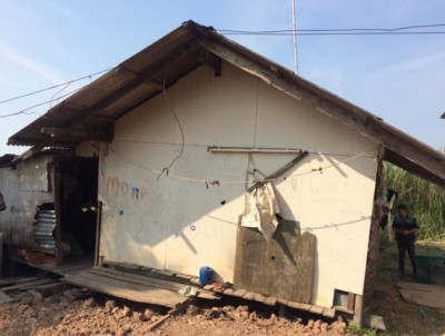 สภาพบ้านพักอาศัยก่อน ปรับปรุงใหม่ มีสภาพที่เก่าและทรุดโทรม