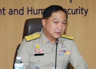 พม.เร่งช่วยหญิงวัย56ปีเลี้ยงดูลูกสาวป่วยพิการที่จ.ลพบุรี