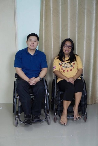 กราบหัวใจเขาและเธอ!!วันสำคัญ2ชีวิตพิการร่างกาย สู้ทุกอุปสรรค ก่อเกิดเป็นความรัก..