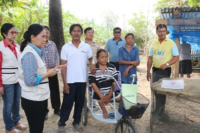 แม่พระของคนจน หนุ่มพิการสู้ชีวิต ขอโอกาสเดินตามรอยเศรษฐกิจพอเพียง