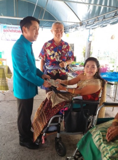 ผู้ว่าฯ ตรัง เป็นประธานในพิธีเกิดกิจกรรมวันสงกรานต์และวันผู้สูงอายุ ประจำปี 2561