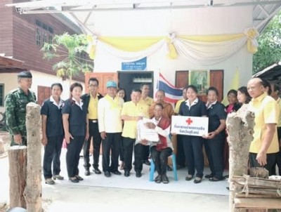 อ.กาบเชิง มอบบ้านผู้ยากไร้ให้กับ นายสุวรรณ แสนบุตร ราษฎรผู้ยากไร้ และพิการ