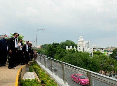 เปิดแล้วสวนลอยฟ้าเจ้าพระยาเชื่อม"ฝั่งธนบุรี-พระนคร"ข้างสะพานพุทธ